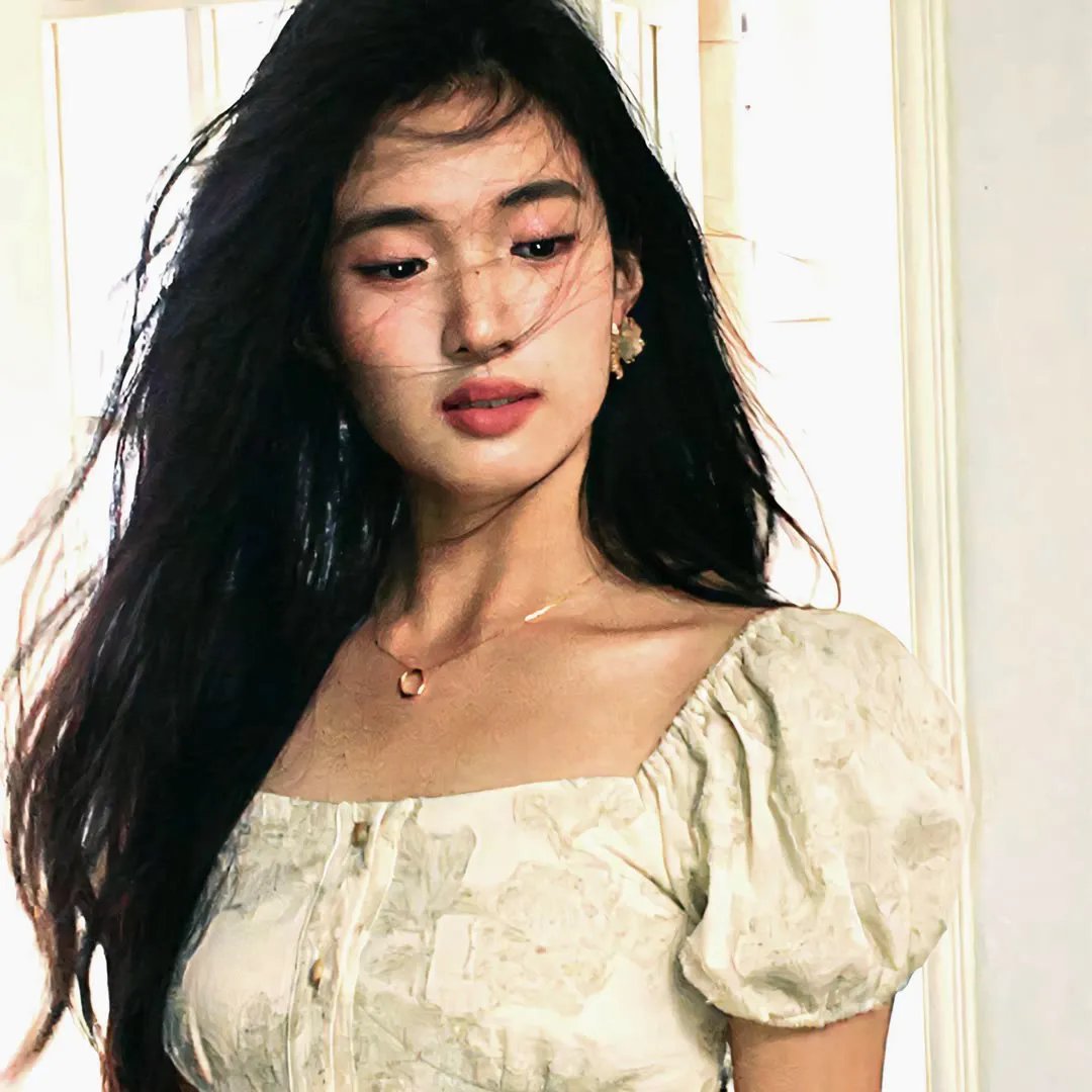 好女向前行